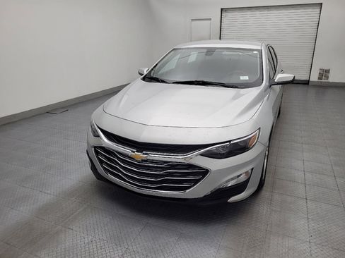 Used 2022 Chevrolet Malibu LT FWD image 15