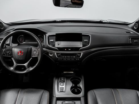 Used 2022 Honda Pilot TrailSport image 11