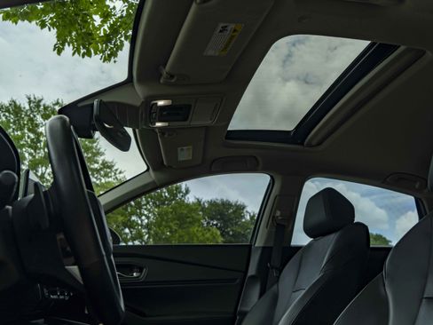 Used 2024 Honda Accord Touring image 35