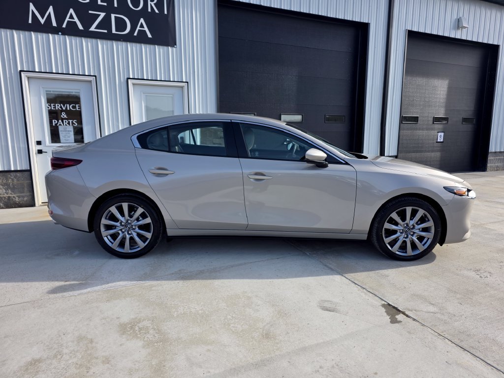 New 2026 MAZDA MAZDA3 2.5 S Sedan w/ Preferred Pkg FWD image 4