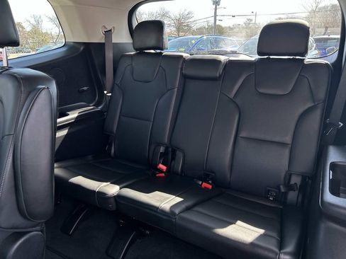 Certified 2025 Kia Telluride S image 13