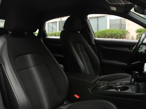Used 2022 Honda Civic Sport image 28