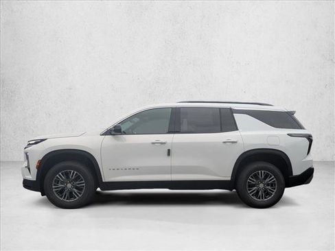 New 2026 Chevrolet Traverse LT image 5