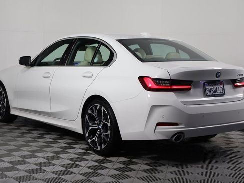 Certified 2025 BMW 330i Sedan w/ Premium Package RWD image 6