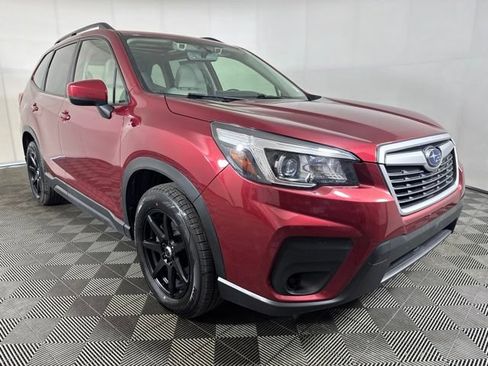 Used 2019 Subaru Forester Premium AWD/4WD image 1