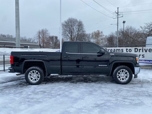 Used 2015 GMC Sierra 1500 SLE w/ SLE Value Package image 2