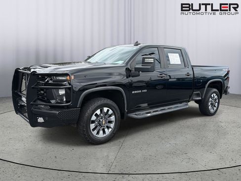 Used 2023 Chevrolet Silverado 2500 Custom w/ Gooseneck/5TH Wheel Package AWD/4WD image 2