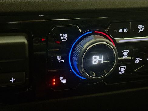 Used 2023 Chevrolet Silverado 1500 LTZ image 21