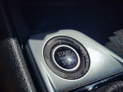 Certified 2025 Nissan Sentra SV FWD image 30
