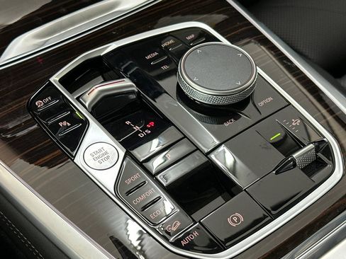 New 2026 BMW X7 xDrive40i image 16