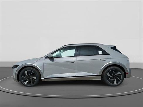 New 2026 Hyundai Ioniq 5 Limited RWD image 3