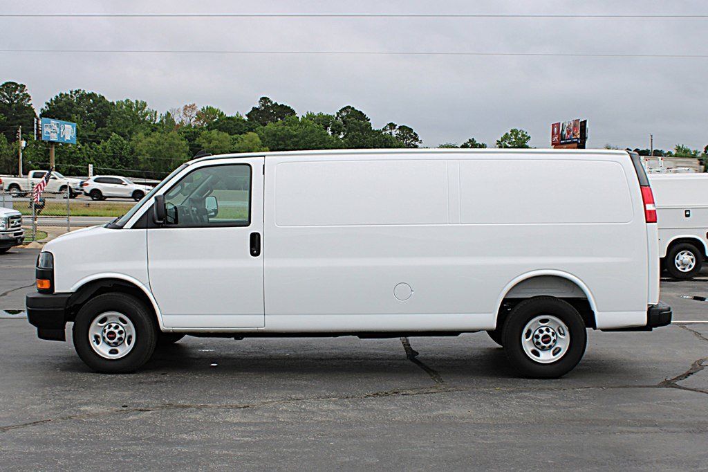 Used 2025 GMC Savana 2500 Extended w/ Driver Convenience Package RWD image 6