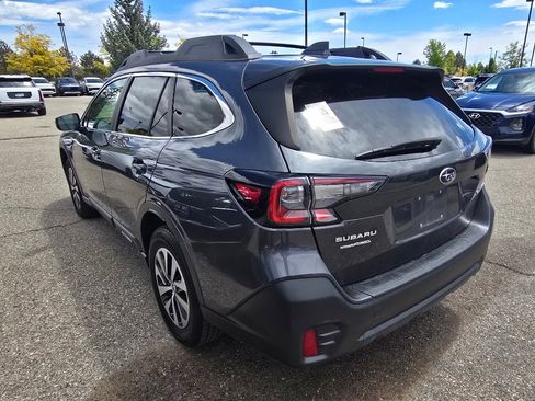 Used 2022 Subaru Outback Premium AWD/4WD image 15