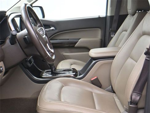 Used 2018 GMC Canyon SLT w/ Driver Alert Package image 9