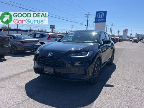 Used 2024 Honda HR-V Sport image 1