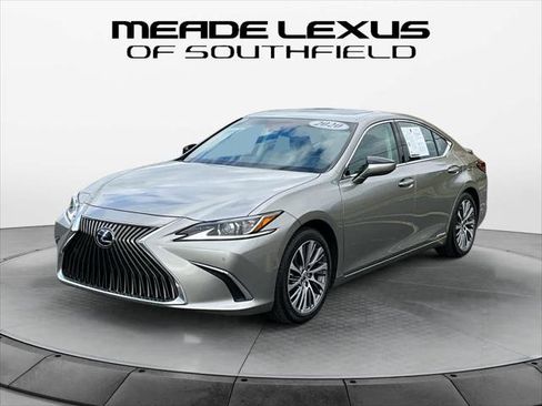 Certified 2020 Lexus ES 300h w/ Premium Package image 1