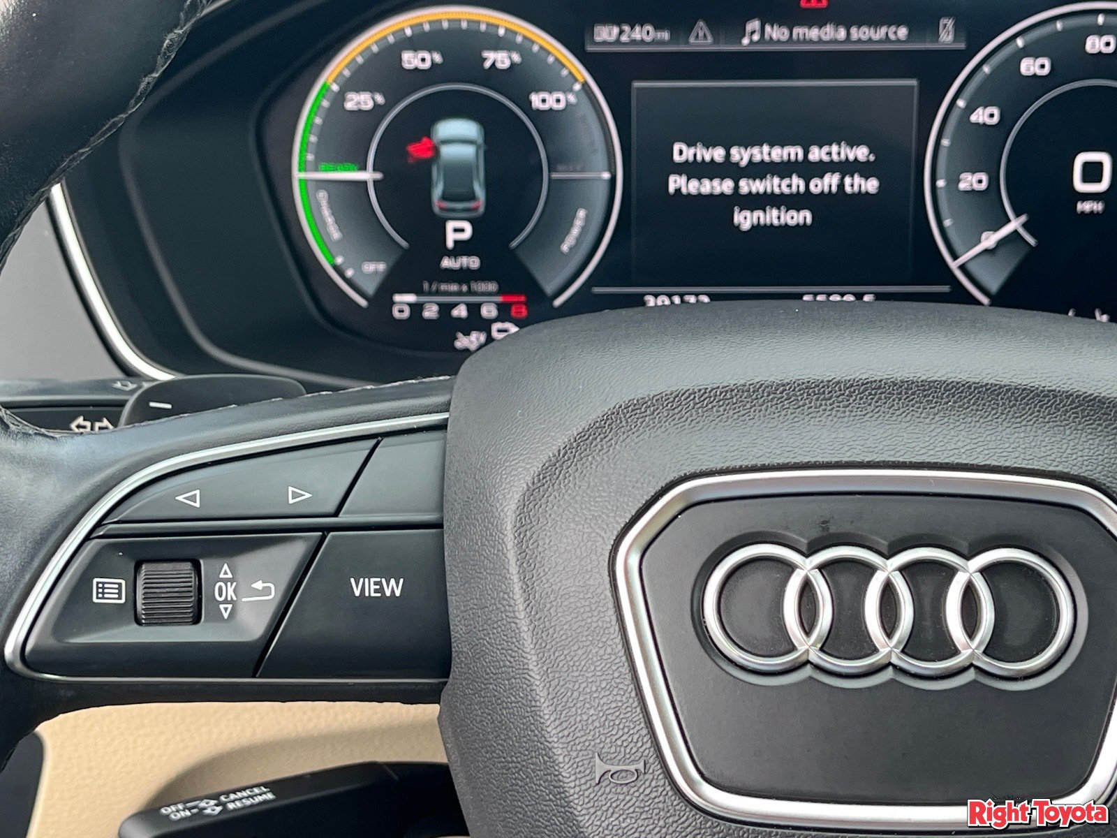 Used 2021 Audi Q5 e Premium w/ Convenience Package AWD/4WD image 20