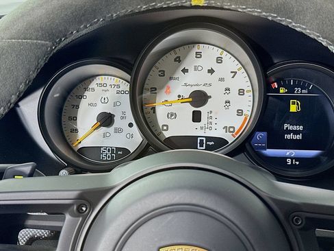 Certified 2024 Porsche 718 Boxster Spyder RS RWD image 13