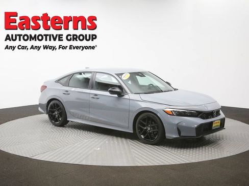 Used 2025 Honda Civic Sport image 47