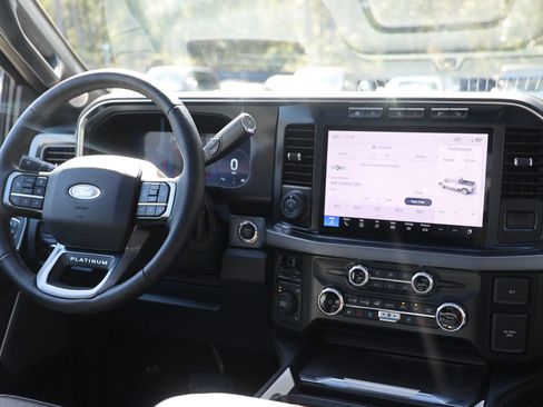 Used 2024 Ford F450 Platinum w/ FX4 Off-Road Package image 65