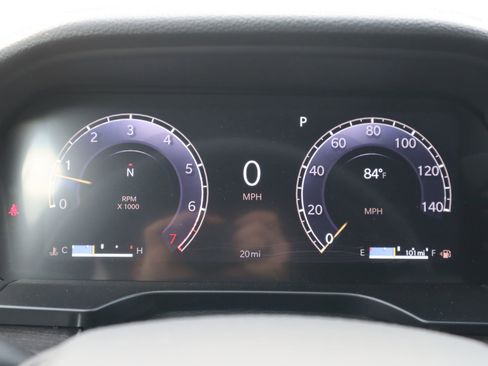 New 2025 Jeep Grand Cherokee Limited image 18