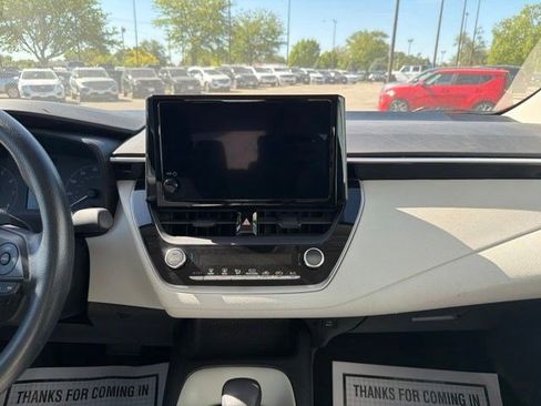Used 2023 Toyota Corolla LE FWD image 21