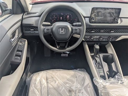 New 2025 Honda Accord SE image 15