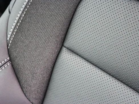 New 2026 Chevrolet Equinox EV LT image 23