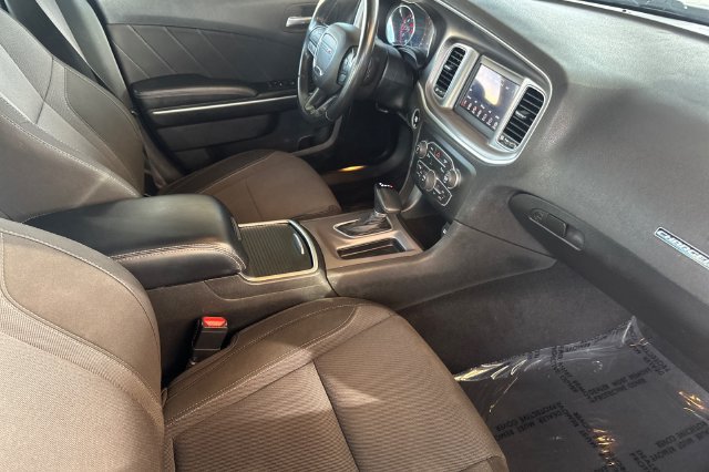Certified 2022 Dodge Charger SXT RWD image 15