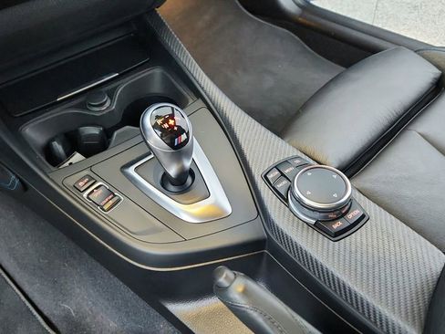 Used 2016 BMW M2 image 33