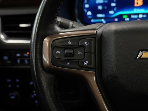 Used 2023 Chevrolet Suburban High Country AWD/4WD image 28
