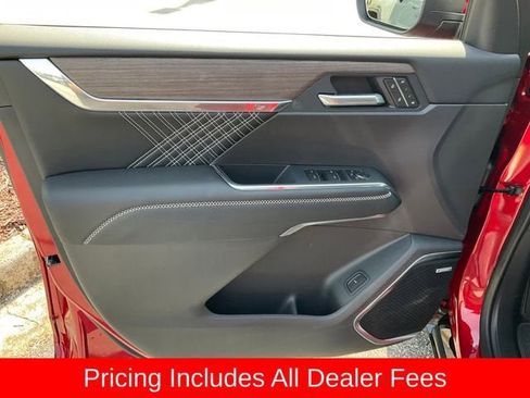 New 2026 GMC Acadia Denali w/ Super Cruise Package AWD/4WD image 4