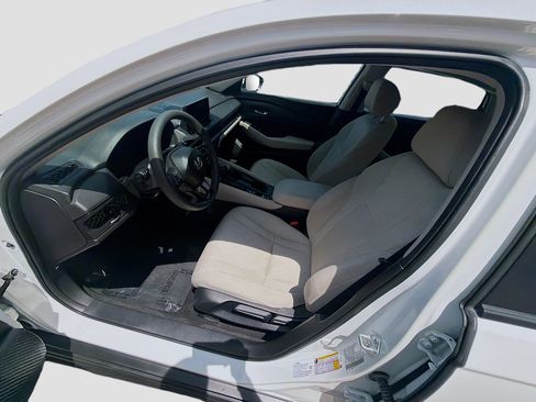 Used 2023 Honda Accord LX image 18
