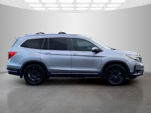 Used 2021 Honda Pilot Touring image 6