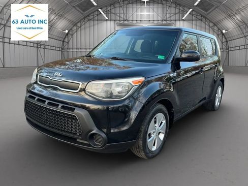 Used 2016 Kia Soul FWD image 1