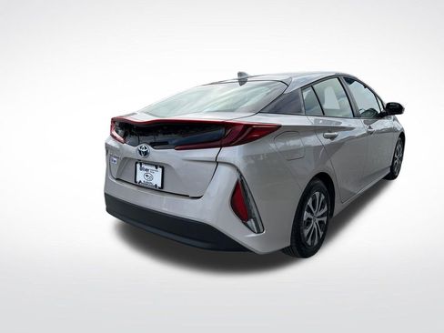 Used 2021 Toyota Prius Prime LE FWD image 13