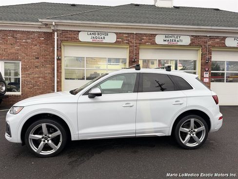 Used 2021 Audi SQ5 Premium image 13