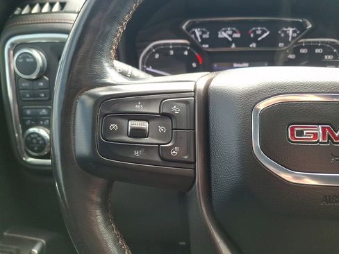 Used 2021 GMC Sierra 2500 AT4 w/ AT4 Preferred Package image 20