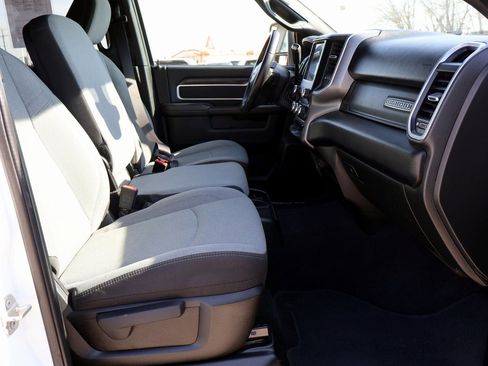 Used 2024 RAM 2500 Big Horn image 15