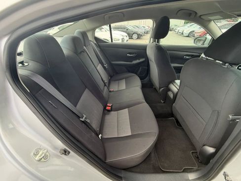 Used 2021 Nissan Sentra SV FWD image 14