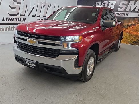 Used 2022 Chevrolet Silverado 1500 LT AWD/4WD image 13