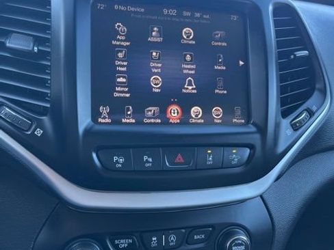 Used 2016 Jeep Cherokee Limited w/ Luxury Group AWD/4WD image 47