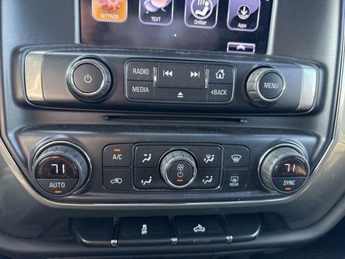 Used 2018 Chevrolet Silverado 1500 LT w/ Texas Edition image 21