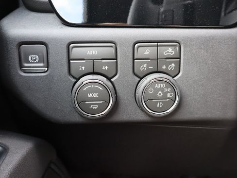 New 2026 Chevrolet Silverado 1500 RST w/ Safety Package AWD/4WD image 16