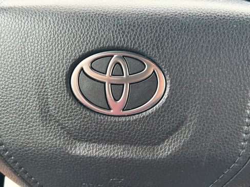 Used 2025 Toyota Tacoma TRD Sport RWD image 36