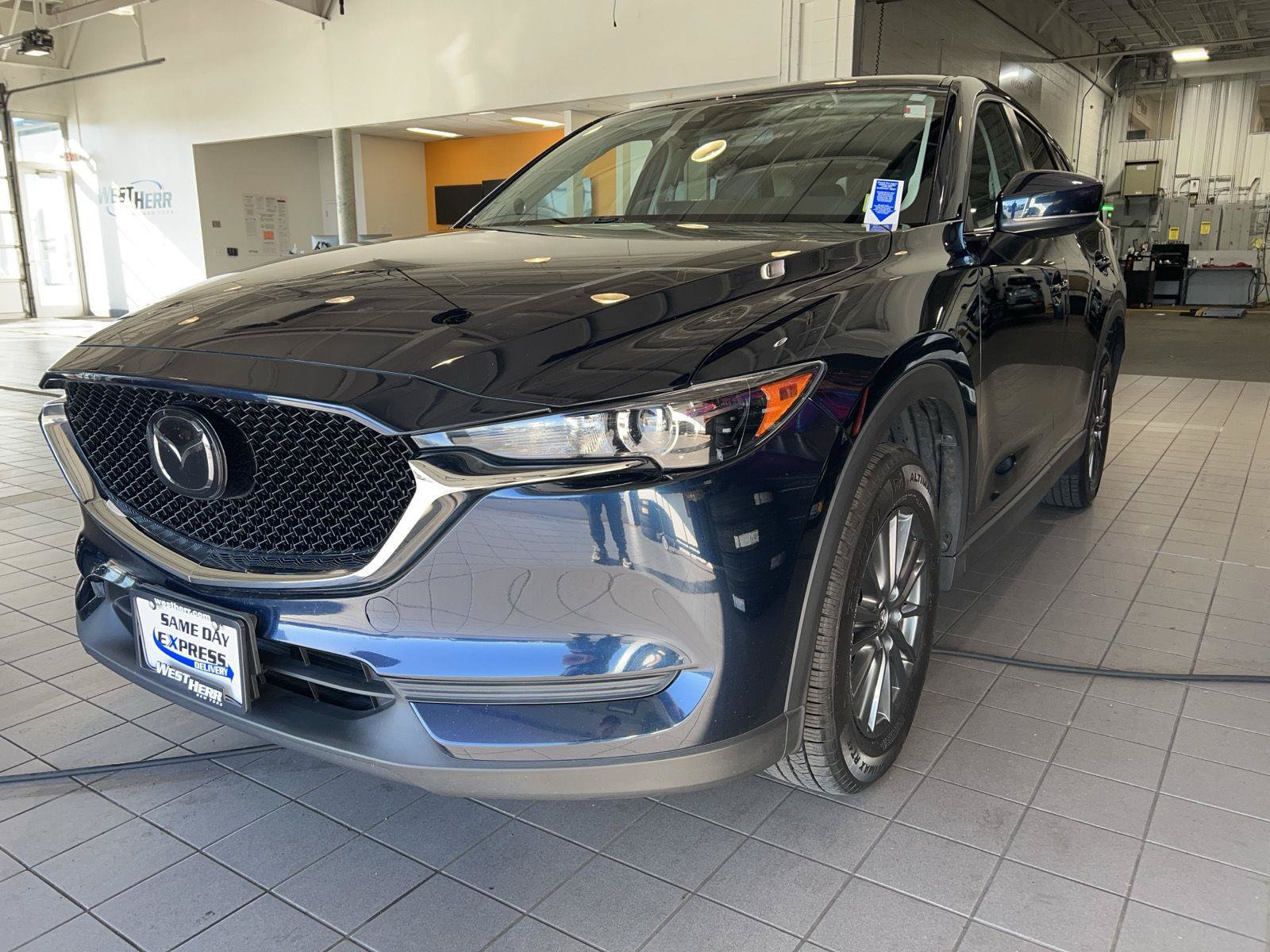 Used 2021 MAZDA CX-5 Touring w/ Touring Preferred SV Package AWD/4WD image 2