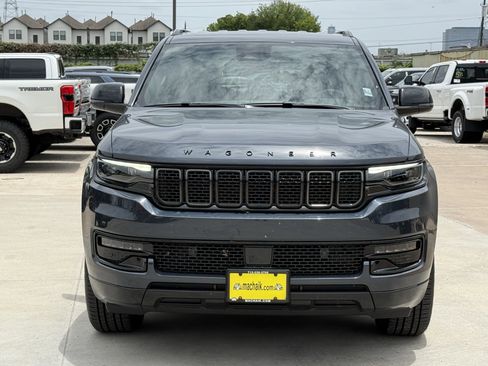 New 2025 Jeep Wagoneer L Series II image 3
