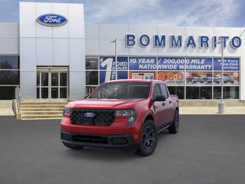New 2026 Ford Maverick XLT w/ Equipment Group 301A AWD/4WD image 2