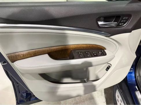 Used 2020 Acura MDX SH-AWD w/ Advance Package image 10