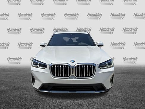 Used 2024 BMW X3 sDrive30i w/ Premium Package RWD image 3